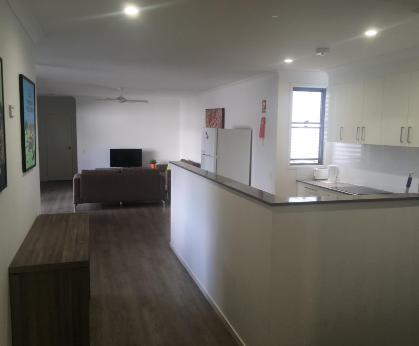 Room for Rent in Yeronga, Brisbane 300, Furnished...