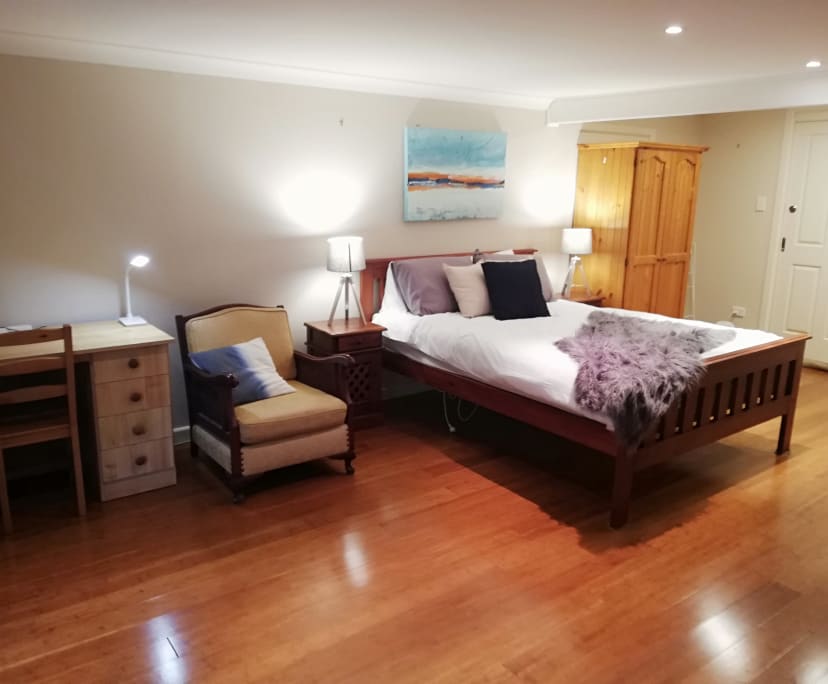 Furnished room in a share house