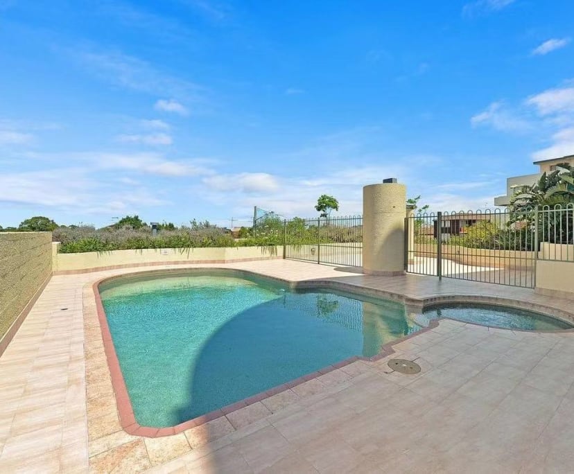 $1,200, Student-accommodation, 4 bathrooms, Kingsford NSW 2032