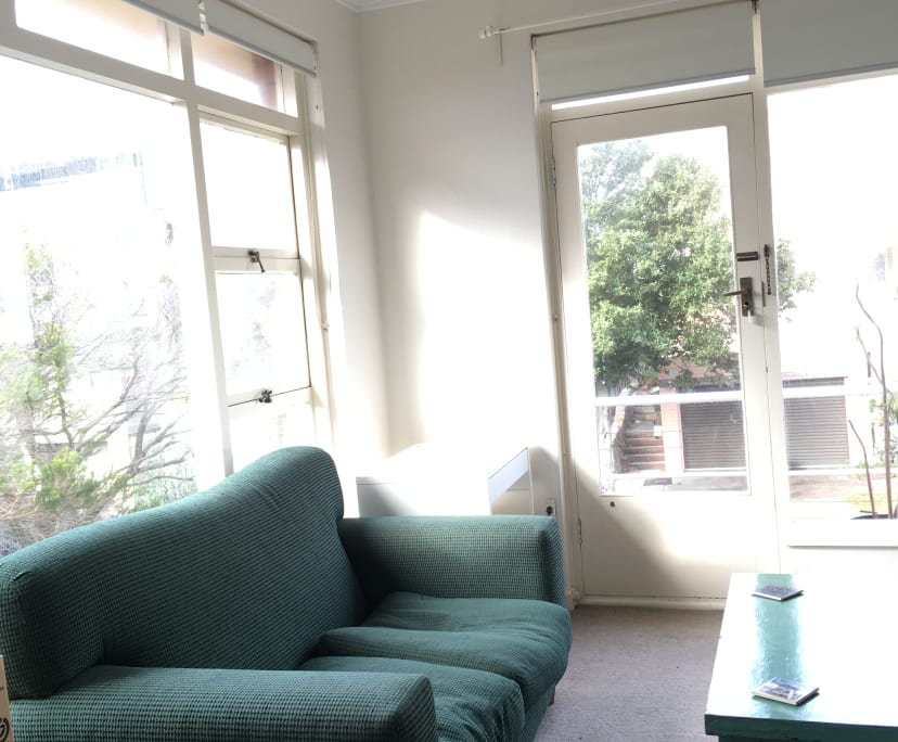 Furnished room in a flatshare