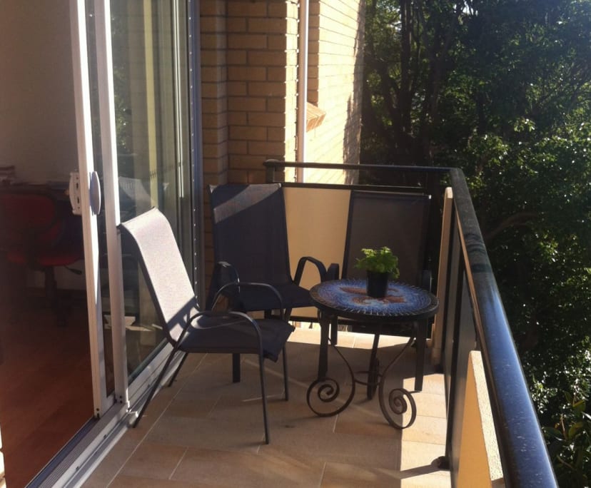 Furnished room in a flatshare