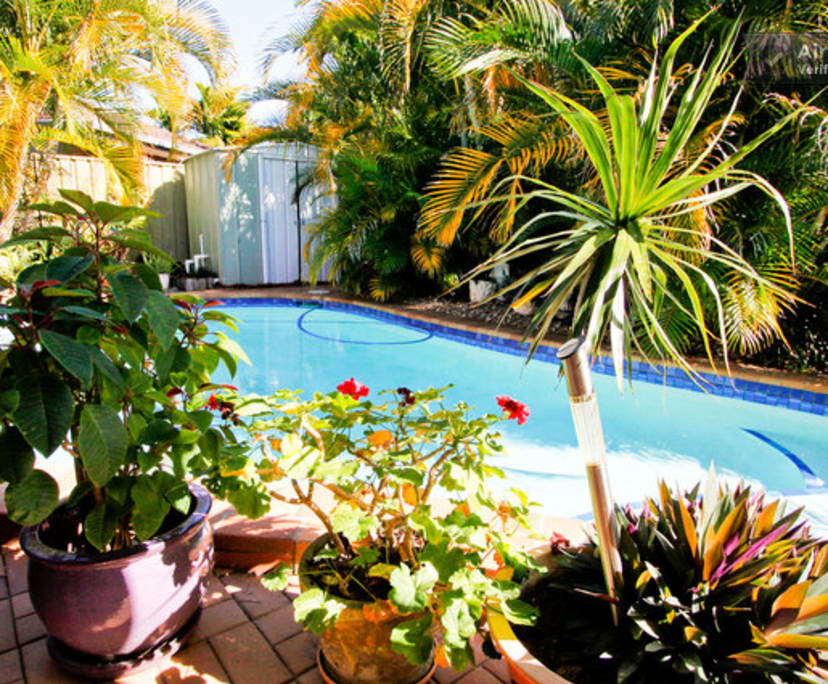 Furnished room in a share house