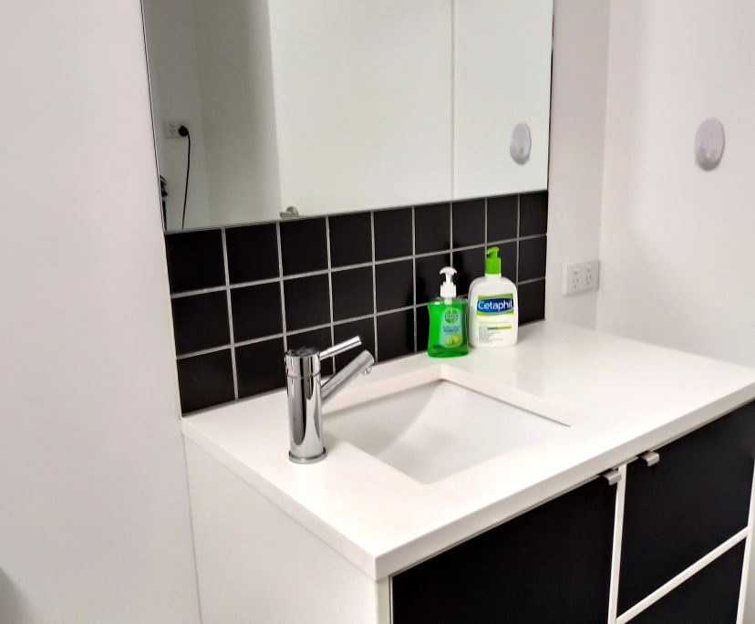 Furnished room in a flatshare