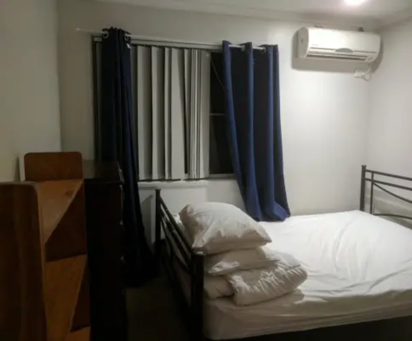 $130, Student-accommodation, 3 bathrooms, Gatton QLD 4343