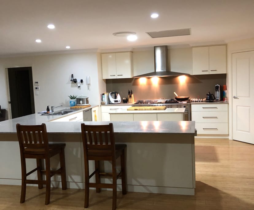 Homestay for Rent in Withcott, QLD 190, Furnished...