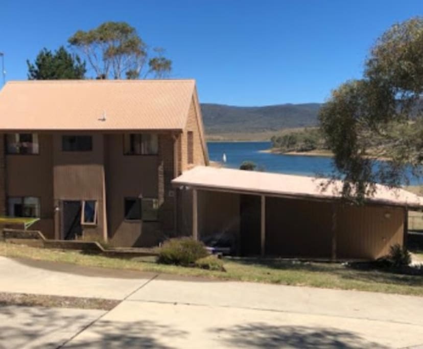 propertyImage