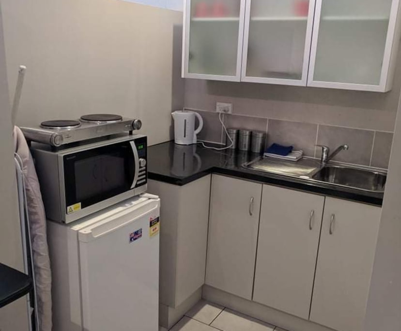 $400, Granny-flat, 1 bathroom, Howrah TAS 7018