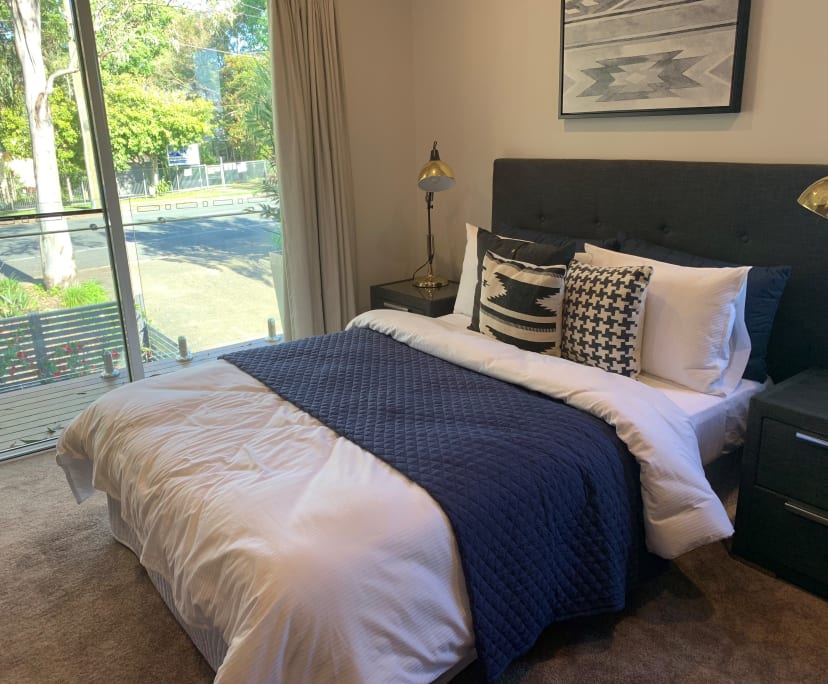 $380, Share-house, 4 bathrooms, Taringa QLD 4068