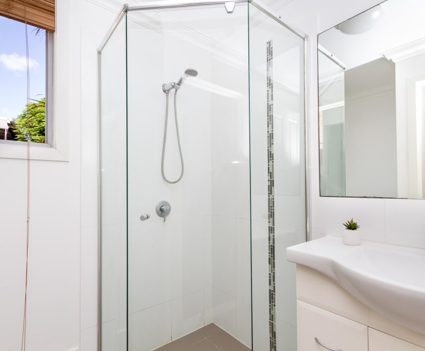 $220, Share-house, 6 bathrooms, Kelvin Grove QLD 4059