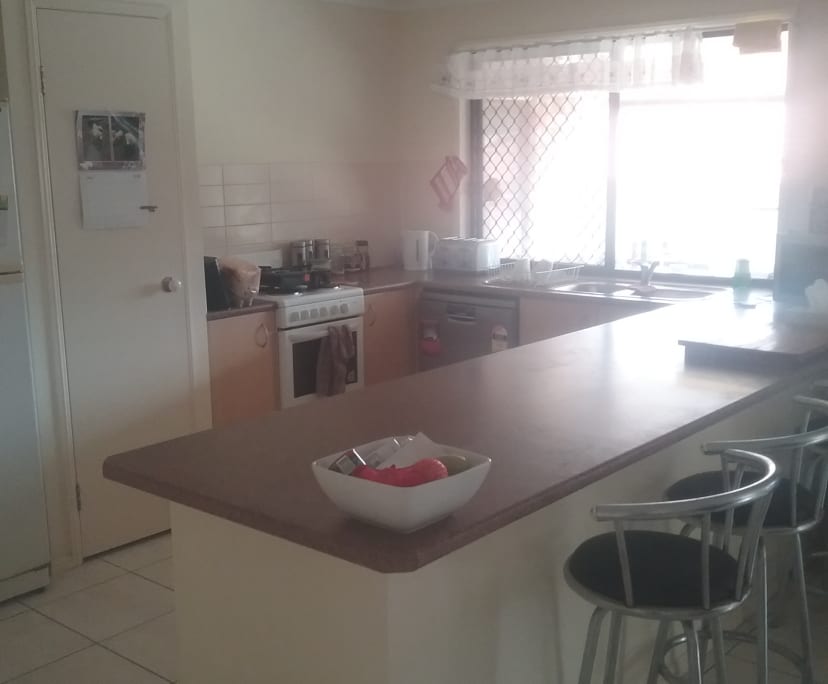 Room in a share house