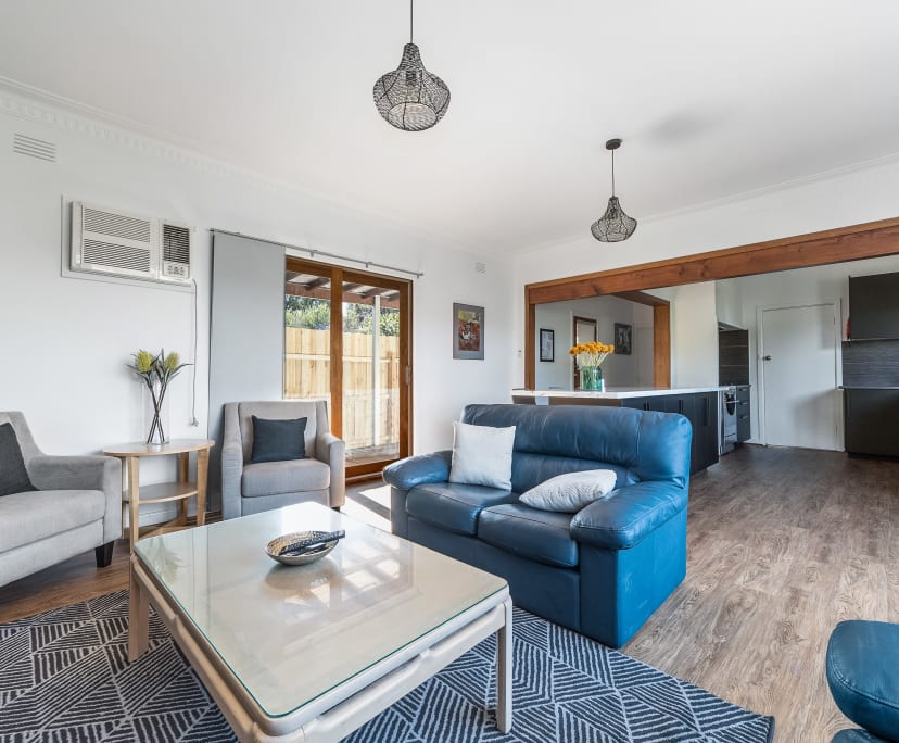 Room for Rent in Frankston, Melbourne 240, Unfurn...