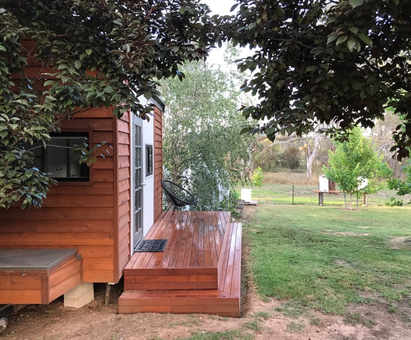 $250, Studio, 1 bathroom, Thurgoona NSW 2640