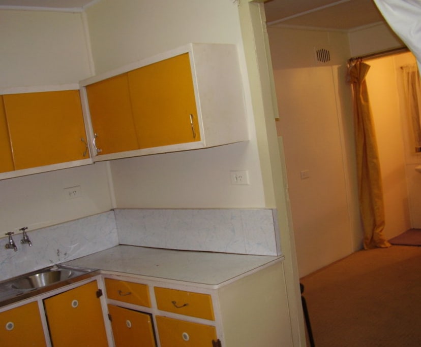 Granny Flat for Rent in Parramatta, Sydney 160, F...