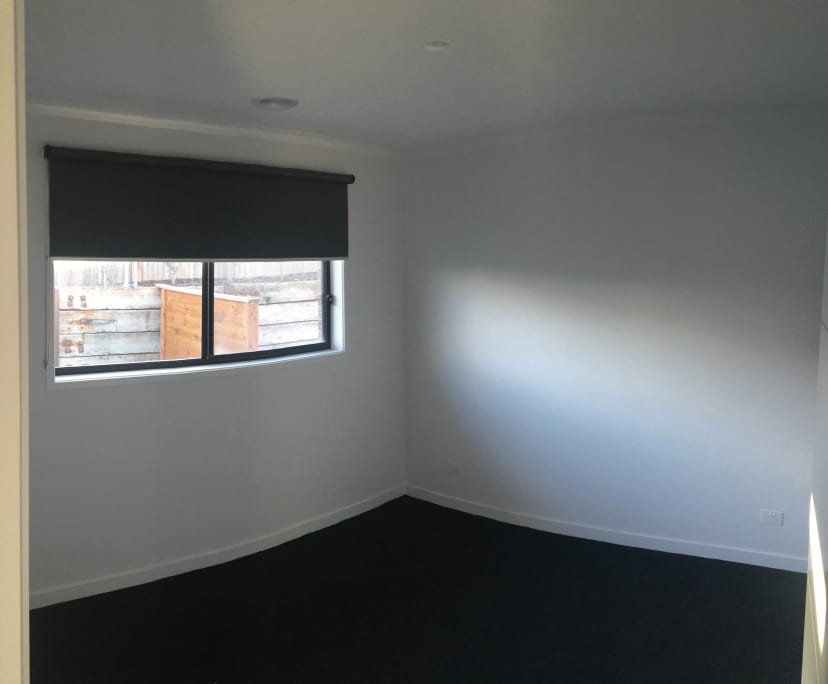 $220, Share-house, 3 bathrooms, Dennington VIC 3280