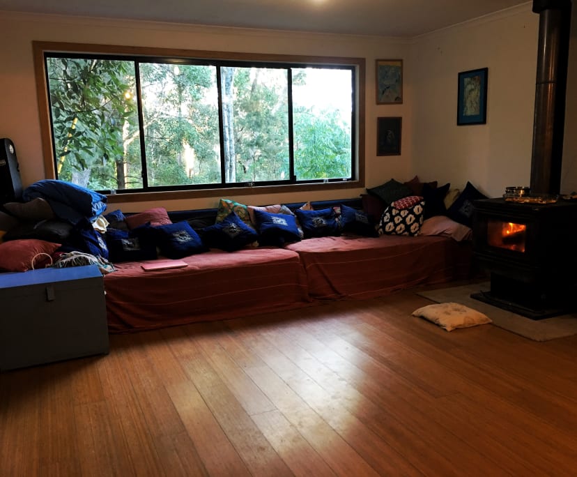 Room for Rent in Mount Nebo, Brisbane 165, Furnis...