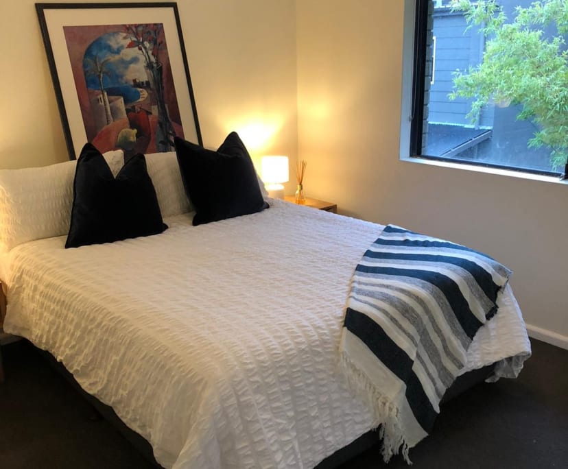 Room for Rent in Balmain, Sydney 350, Furnished,
