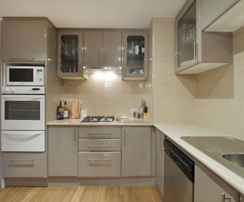 $275, Share-house, 3 bathrooms, Subiaco WA 6008