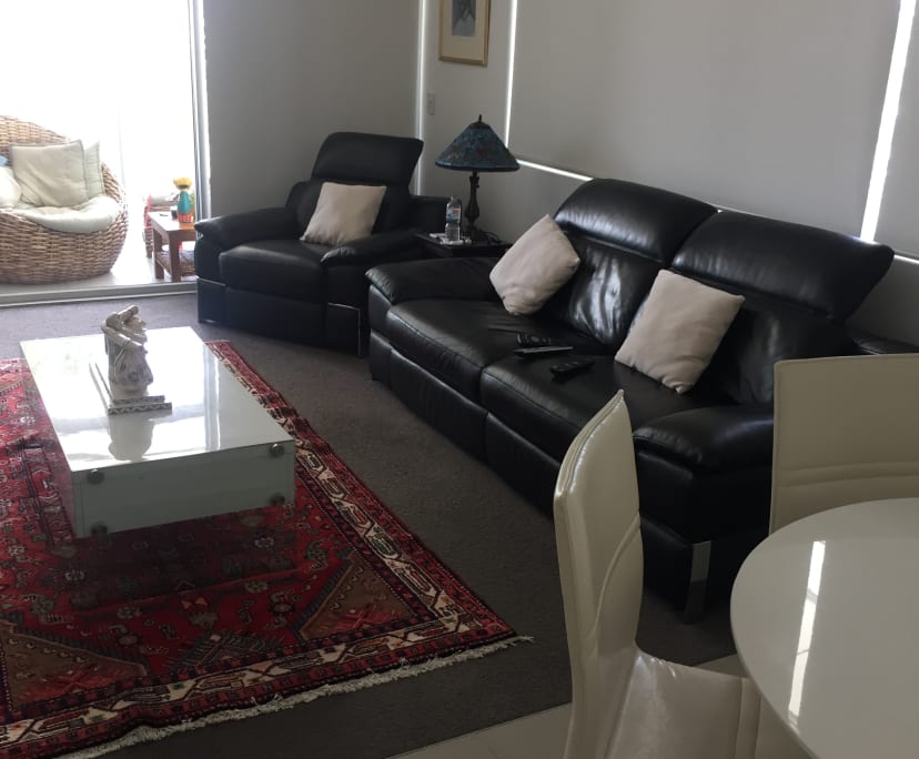 Furnished room in a flatshare