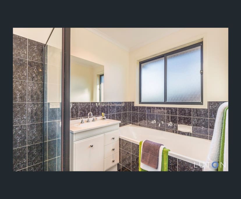 Room for Rent in Dunlop, Canberra 225, Unfurnishe...