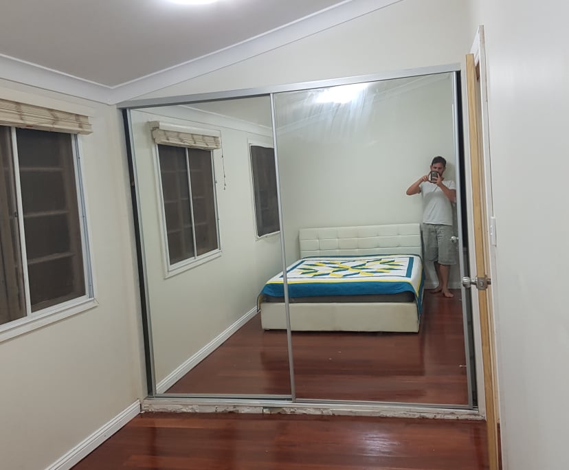 $200, Share-house, 3 bathrooms, Taringa QLD 4068