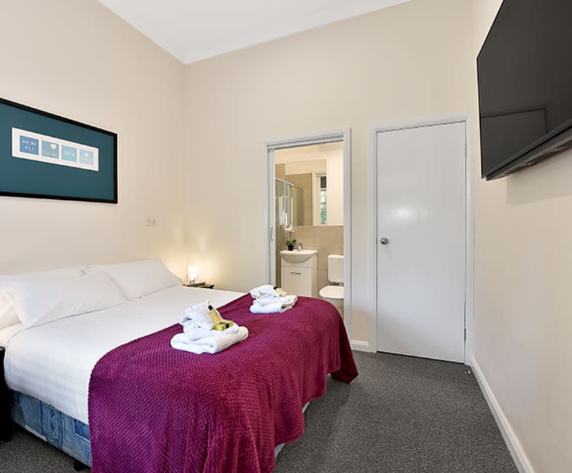 Whole Property for Rent in Brunswick, Melbourne 6...