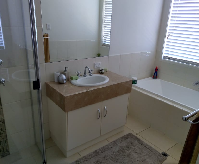 $170, Share-house, 4 bathrooms, Kleinton QLD 4352