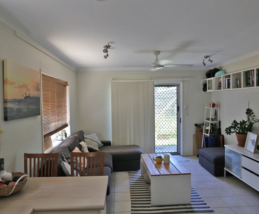 $250, Flatshare, 2 bathrooms, Mermaid Beach QLD 4218