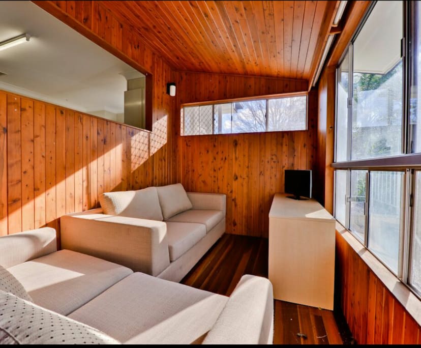 $230, Share-house, 4 bathrooms, Indooroopilly QLD 4068