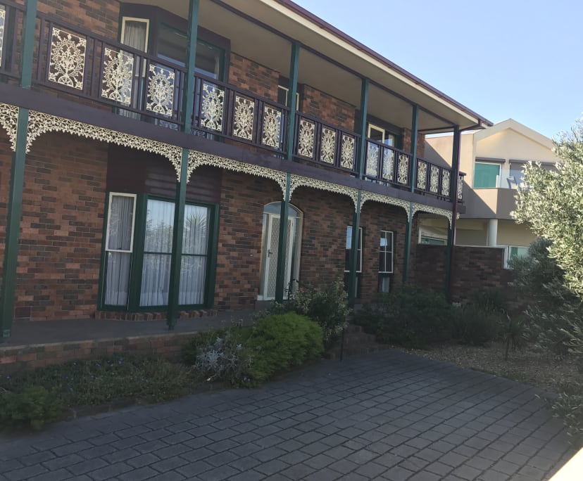 $270, Share-house, 4 bathrooms, Parkdale VIC 3195