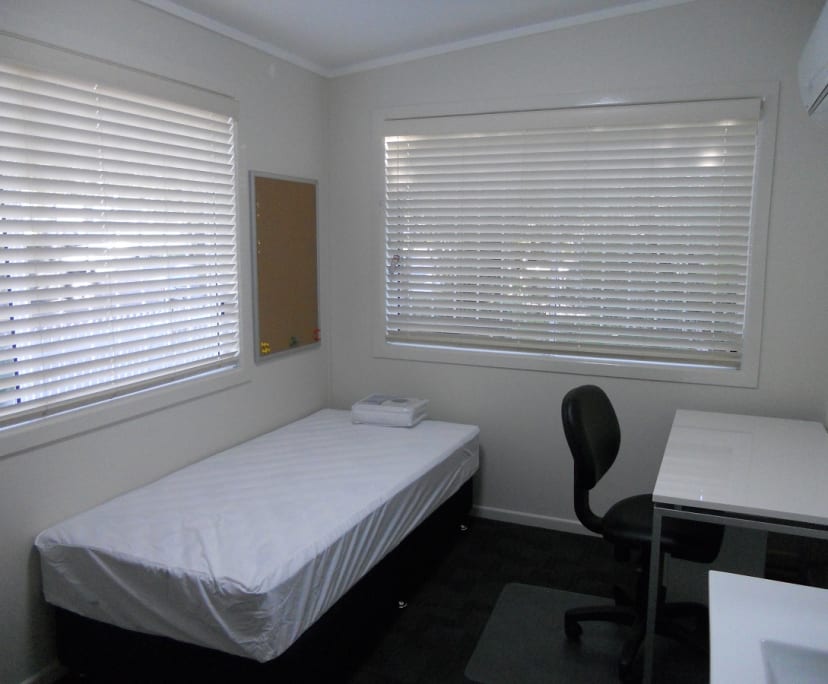$305-309, Share-house, 2 rooms, Taringa QLD 4068, Taringa QLD 4068