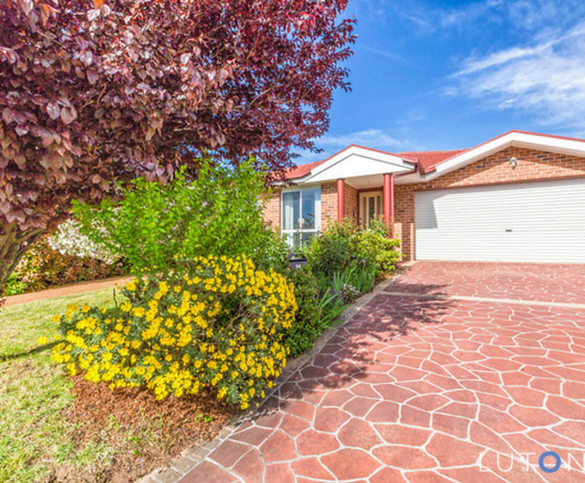 Room for Rent in Dunlop, Canberra 180, Unfurnishe...