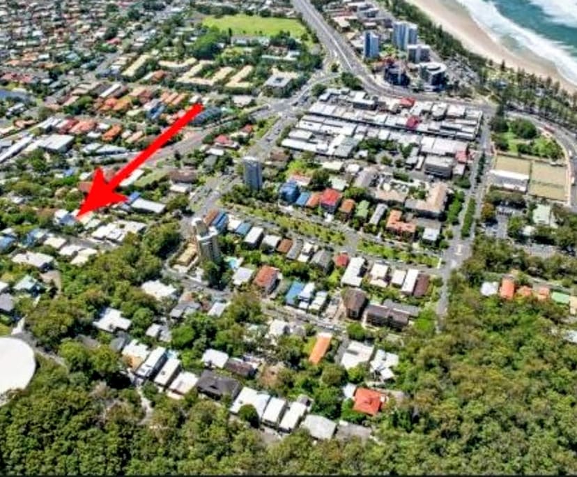 Room for Rent in Burleigh Heads, Gold Coast 350,