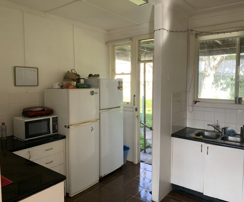 Room in a share house