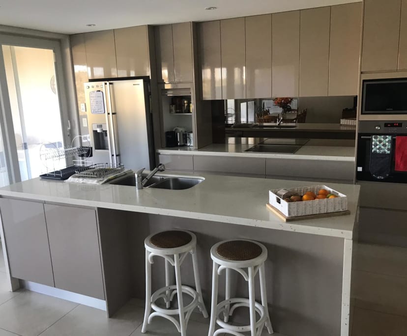 2 Rooms for Rent in Melrose Park, Sydney 300450,...