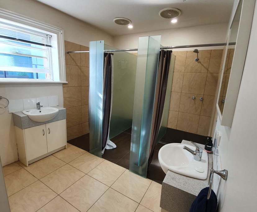 $280, Share-house, 6 bathrooms, Geelong VIC 3220