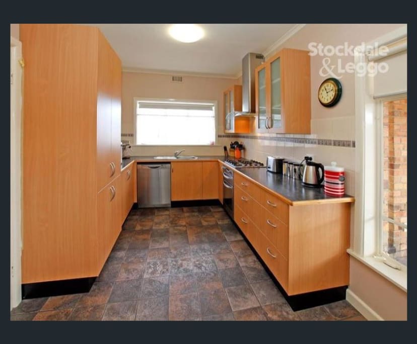$225, Share-house, 6 bathrooms, Kingsbury VIC 3083