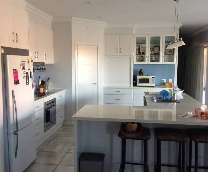 Room in a share house