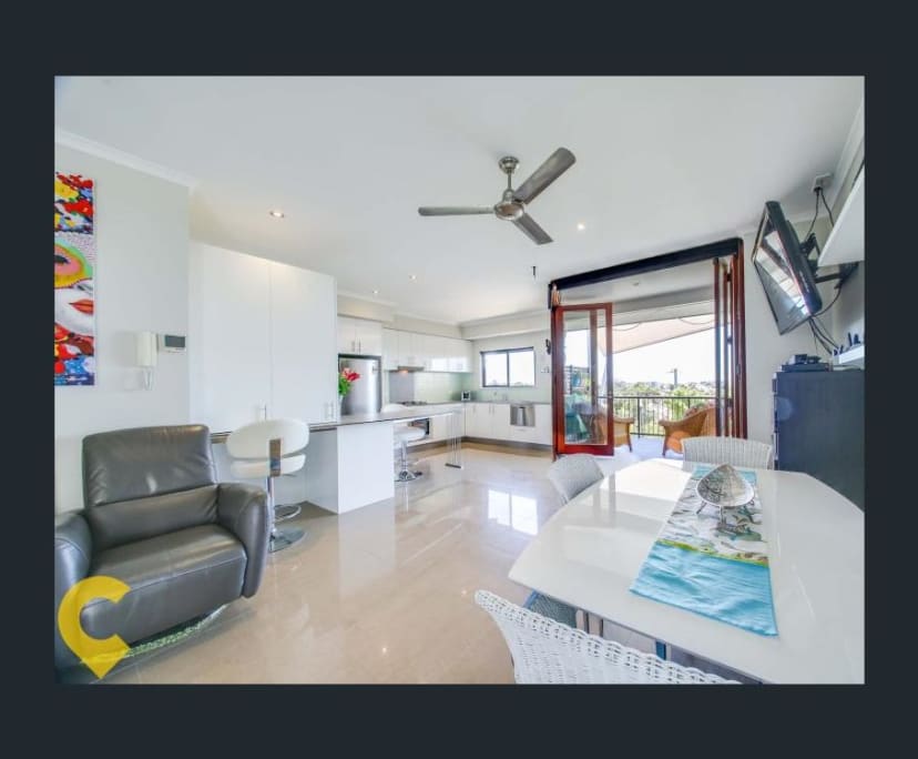 Furnished room with own bathroom