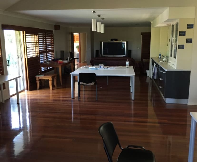 $260, Share-house, 6 bathrooms, Springwood QLD 4127