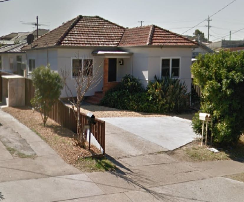Whole property with 3 rooms for rent