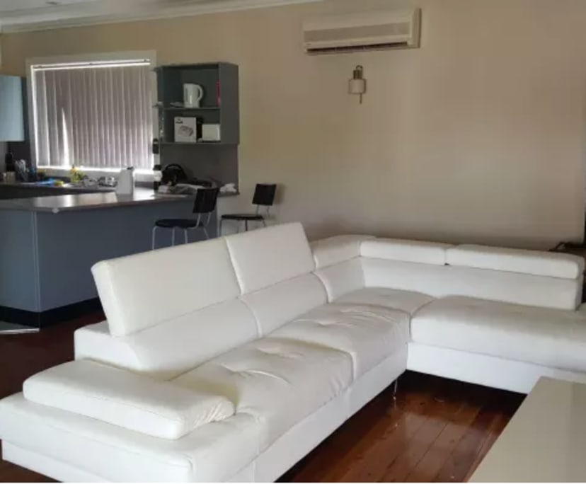 Cardiff Rooms For Rent Over 40 Nsw 2285 Flatmates Com Au