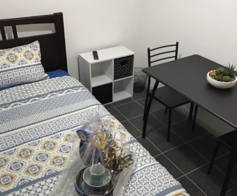 Elizabeth South Elizabeth Vale Parafield Gardens Salisbury 1 Other Share Accommodation Sa 5112 Sa 5112 Sa 5107 Sa 5108 Sa 5108 Flatmates Com Au