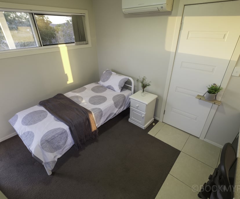 $295, Share-house, 5 bathrooms, Saint Lucia QLD 4067