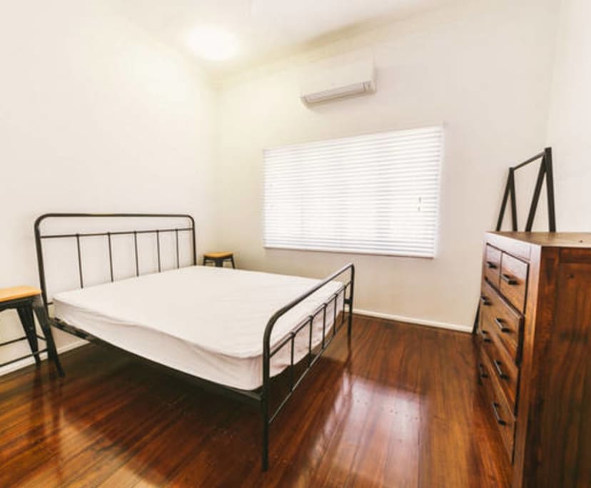 $200-350, Share-house, 3 rooms, Bungalow QLD 4870, Bungalow QLD 4870