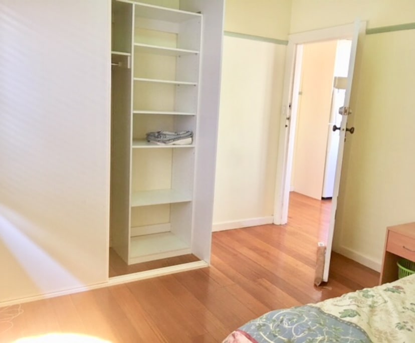 $300, Share-house, 3 bathrooms, Reservoir VIC 3073