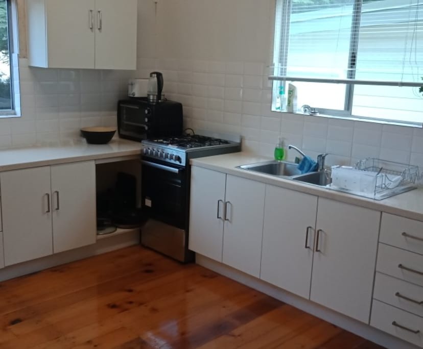$260, Share-house, 3 bathrooms, Greenslopes QLD 4120