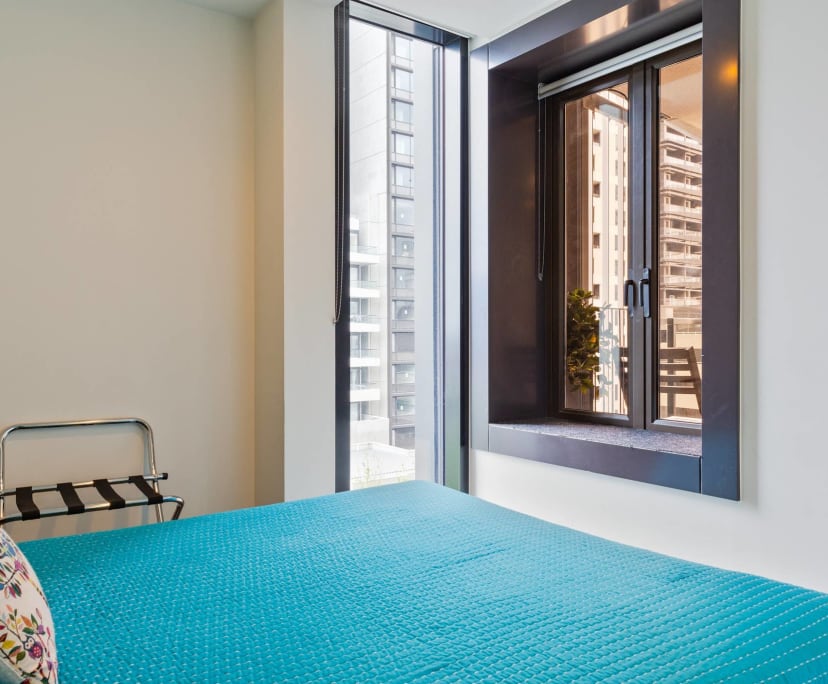 $385, Flatshare, 2 bathrooms, South Yarra VIC 3141