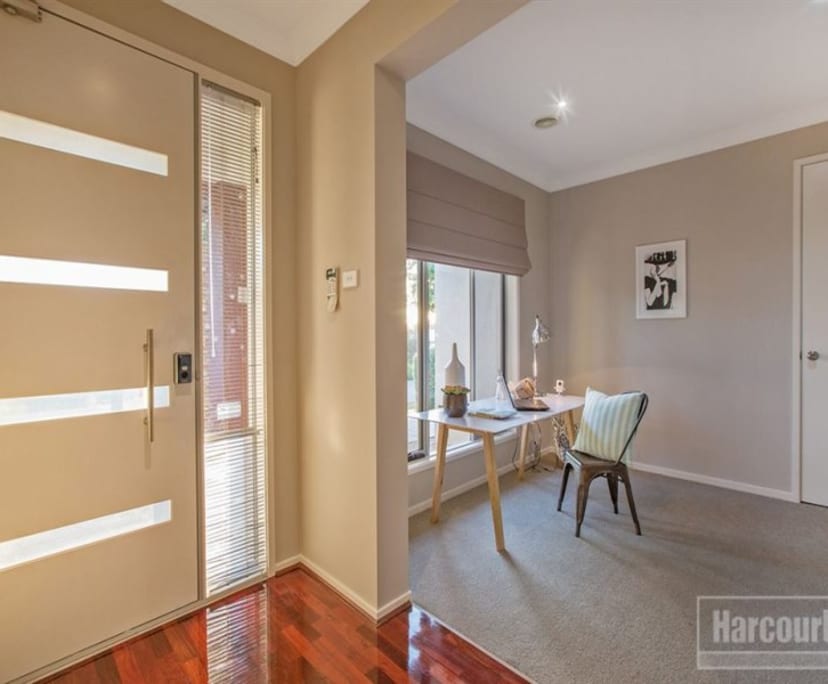 $290, Share-house, 4 bathrooms, Pakenham VIC 3810