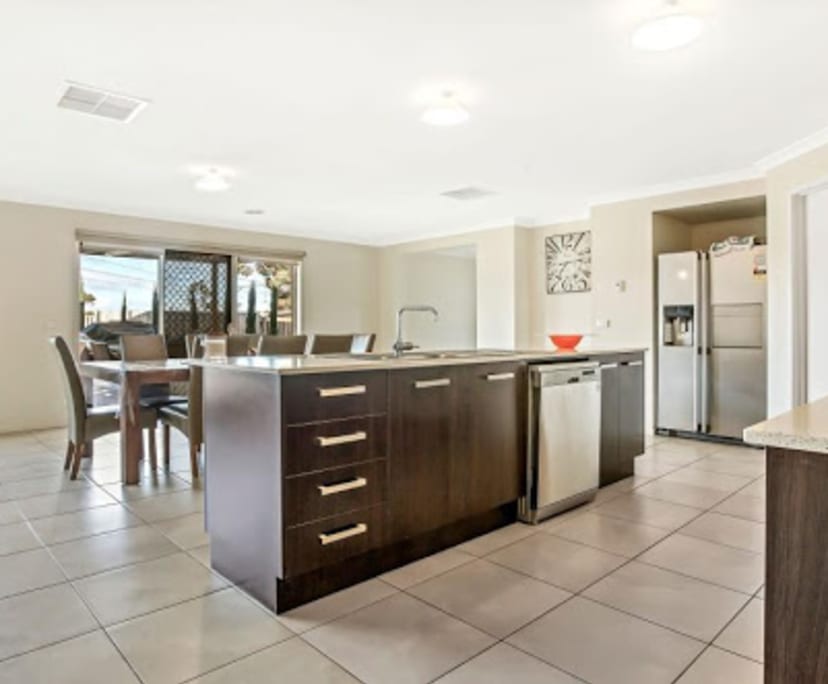 $225, Share-house, 3 bathrooms, Diggers Rest VIC 3427