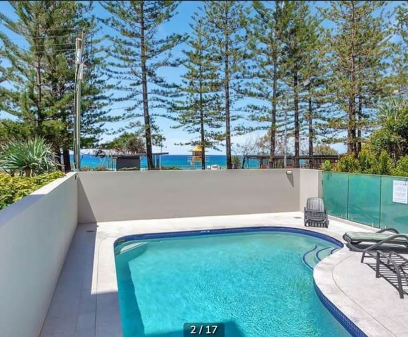 Room for Rent in Burleigh Heads, Gold Coast 450,